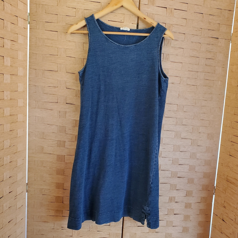 Jane and Delancey Shift Dress Size Medium Knit Sleeveless